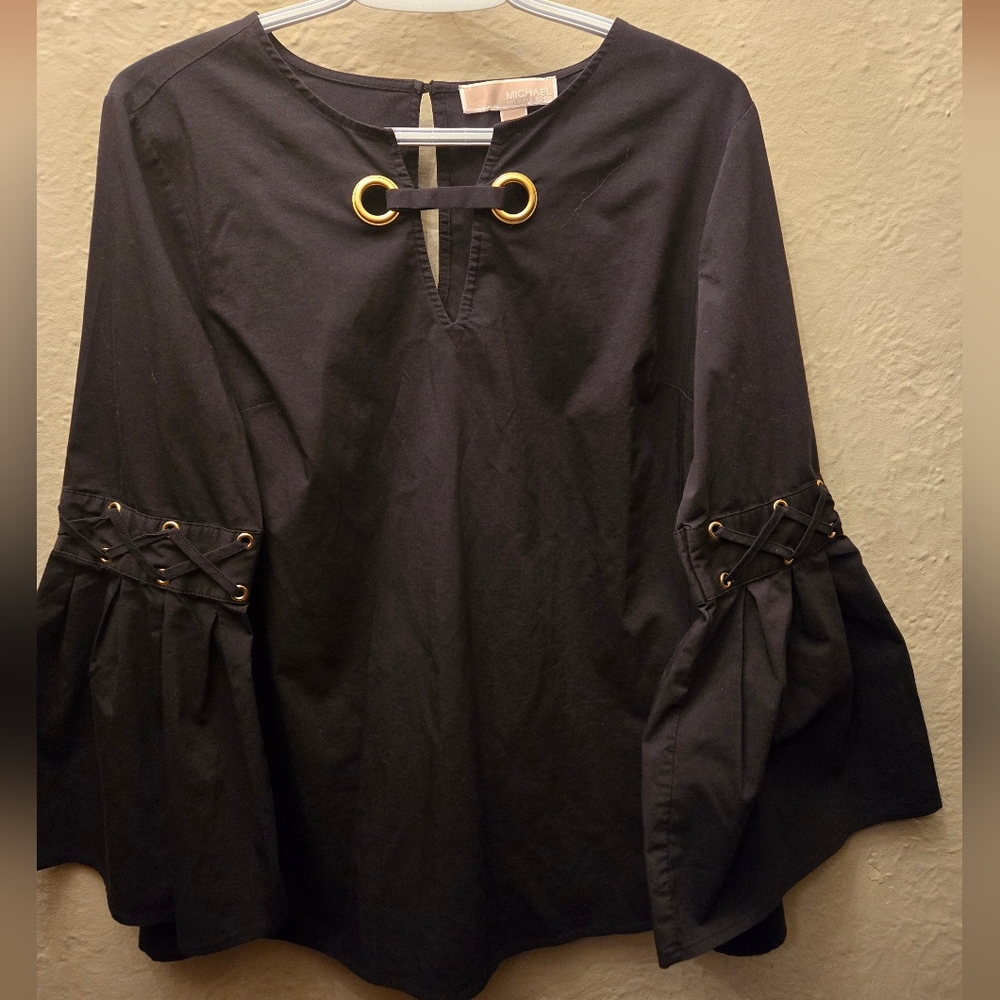 🖤 Michael Kors Gothic Lace-Up Bell Sleeve Blouse – Size M – Witchy Luxe